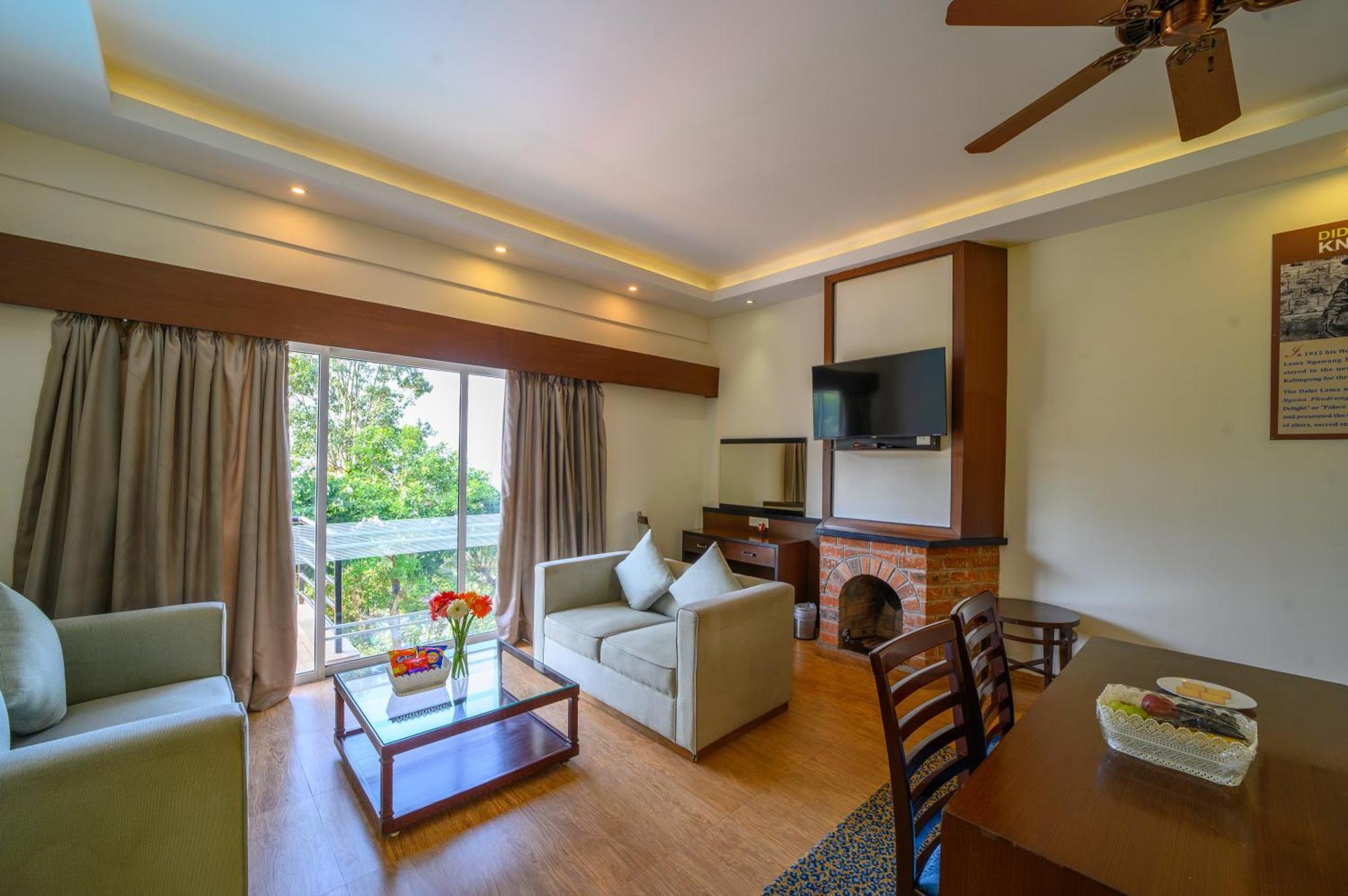 Sinclairs Retreat Kalimpong Hotel Exterior photo